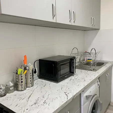 2 Mega Mall National Arena * Bucarest