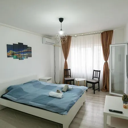 2 Mega Mall National Arena Bükreş