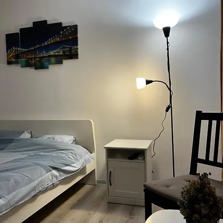 2 Mega Mall National Arena Apartment